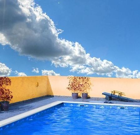 Icon Hotel Apartments Dubai Bagian luar foto