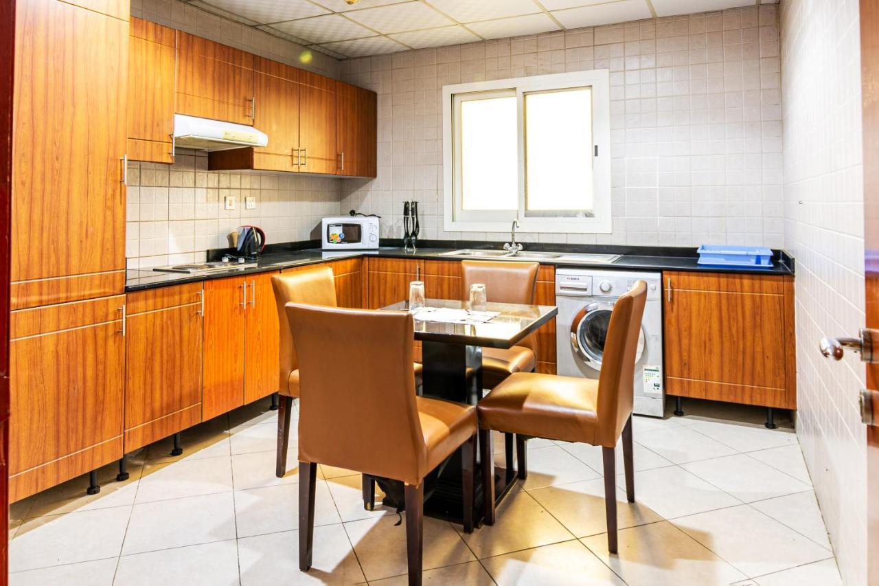 Icon Hotel Apartments Dubai Bagian luar foto