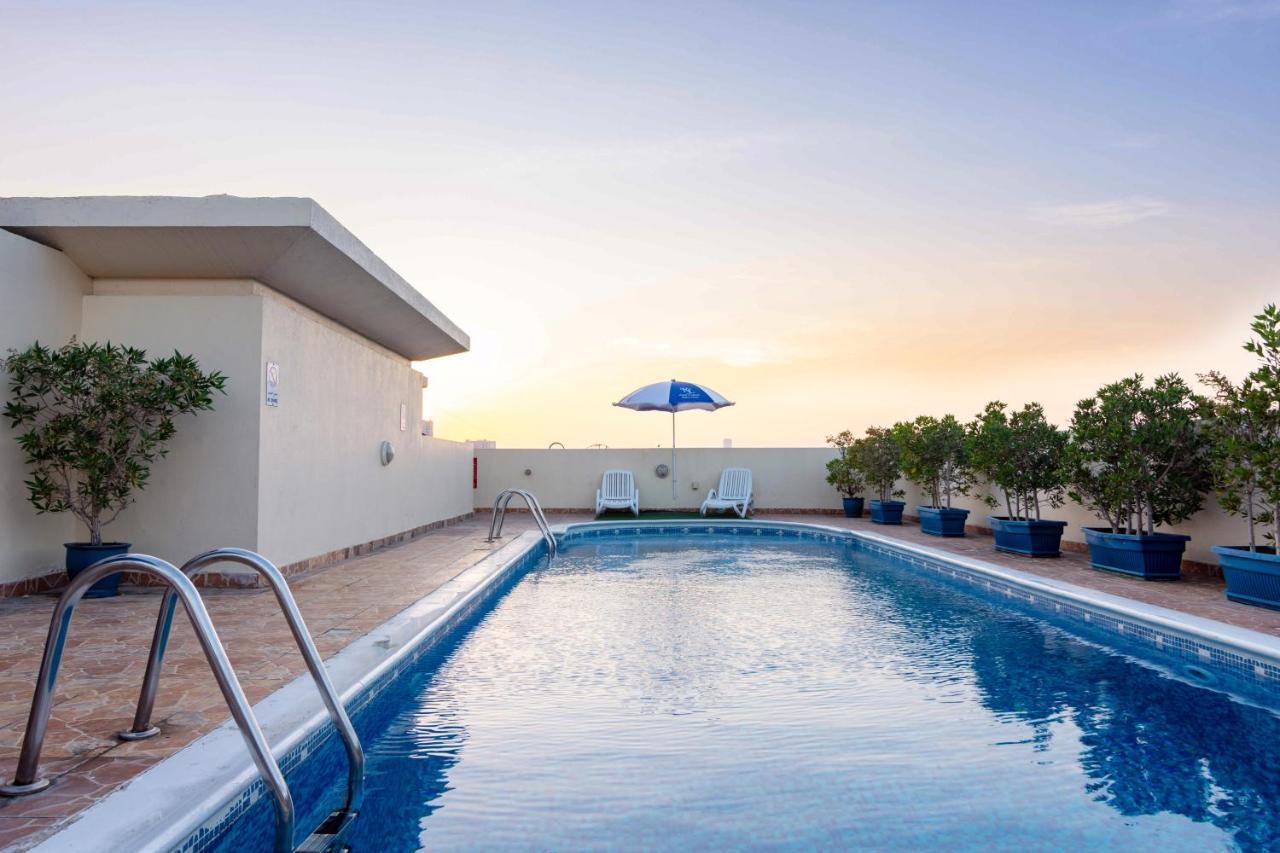Icon Hotel Apartments Dubai Bagian luar foto